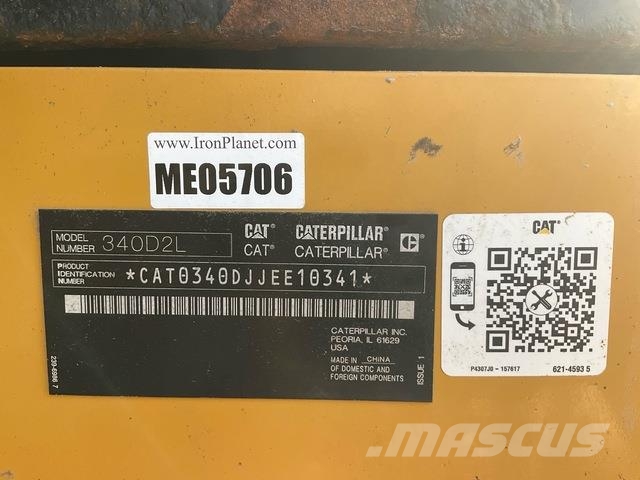 CAT 340D2L حفارات زحافة
