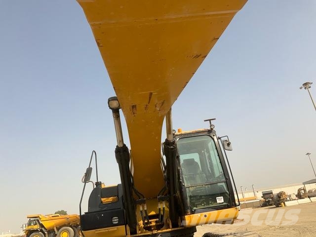 CAT 340D2L حفارات زحافة