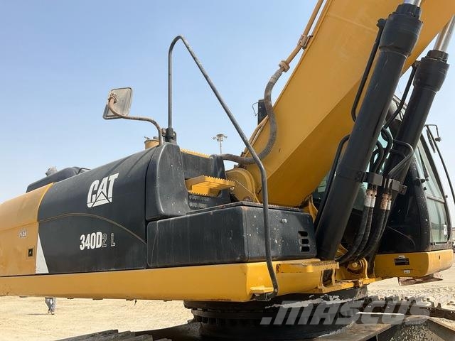 CAT 340D2L حفارات زحافة