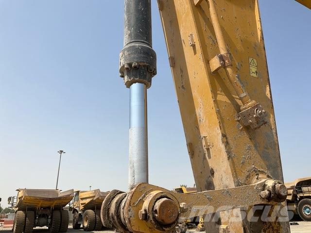 CAT 340D2L حفارات زحافة