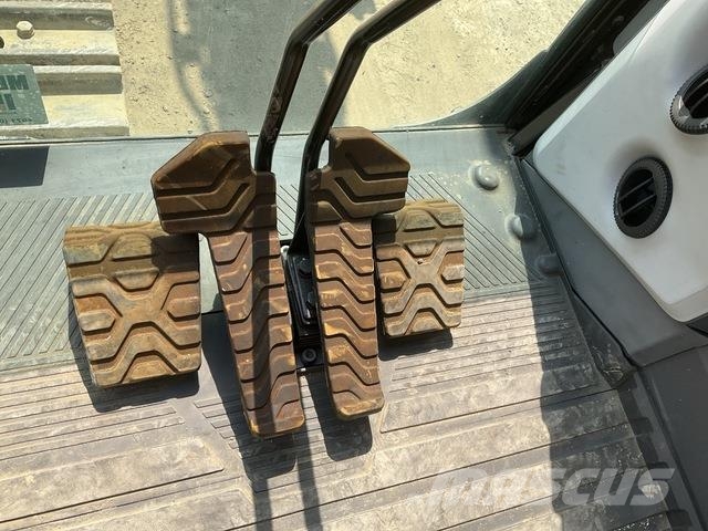 CAT 350 Lánctalpas kotrók