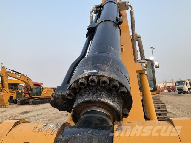 CAT 350 Lánctalpas kotrók