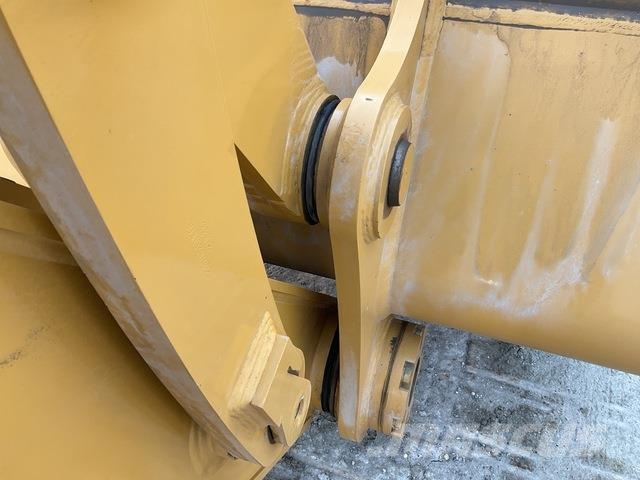 CAT 350 Lánctalpas kotrók