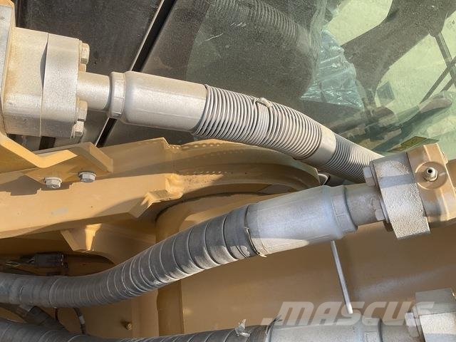 CAT 350 Lánctalpas kotrók