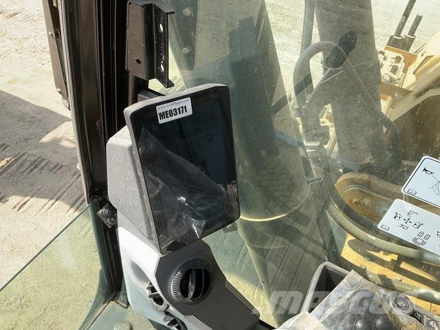 CAT 350 حفارات زحافة