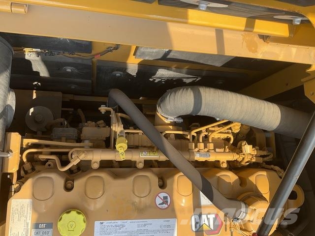 CAT 350 حفارات زحافة