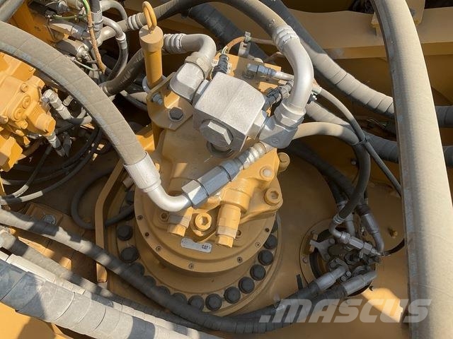 CAT 350 حفارات زحافة