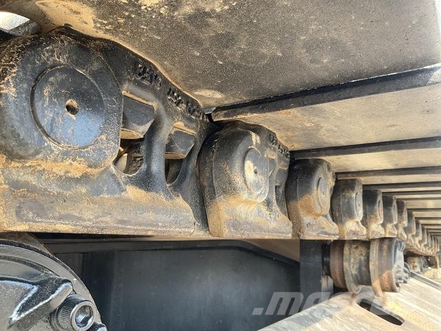 CAT 350 حفارات زحافة