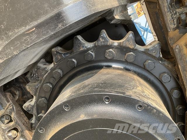 CAT 350 حفارات زحافة