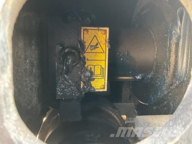 CAT 350 حفارات زحافة