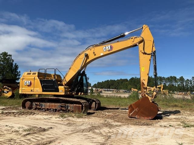 CAT 352 Gravemaskiner på larvebånd