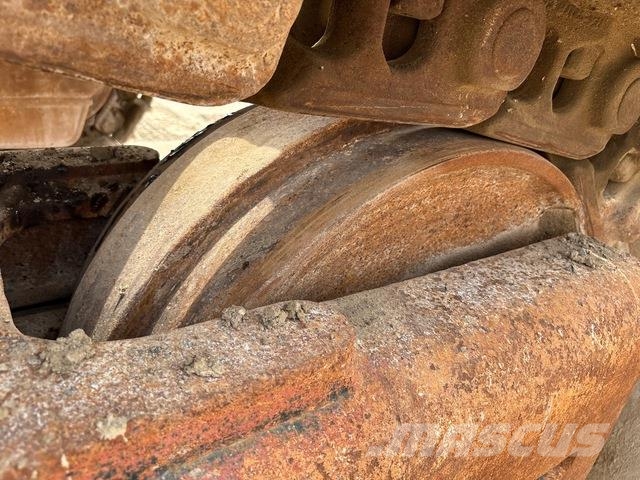 CAT 385B حفارات زحافة