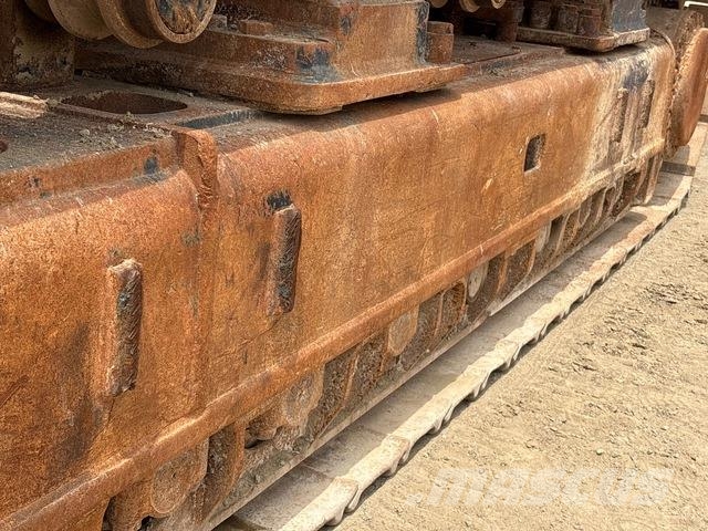 CAT 385B حفارات زحافة