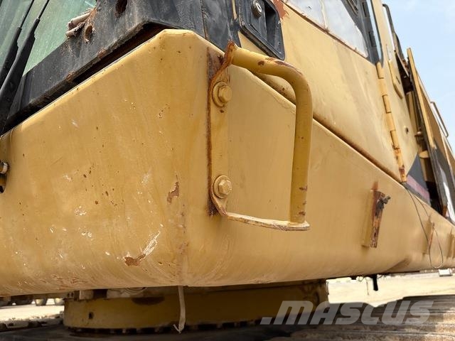 CAT 385B حفارات زحافة