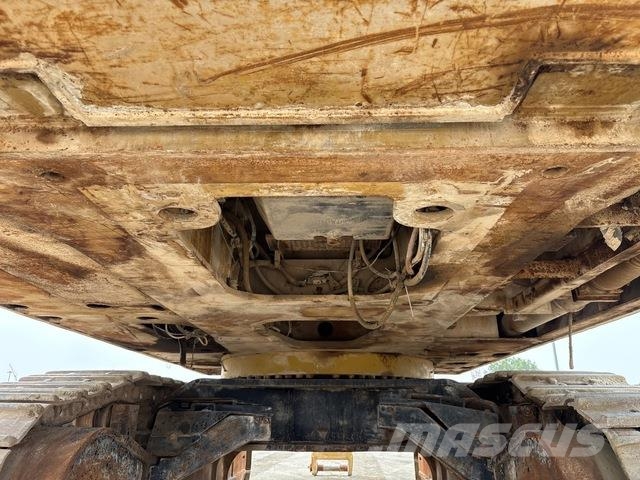 CAT 385B حفارات زحافة