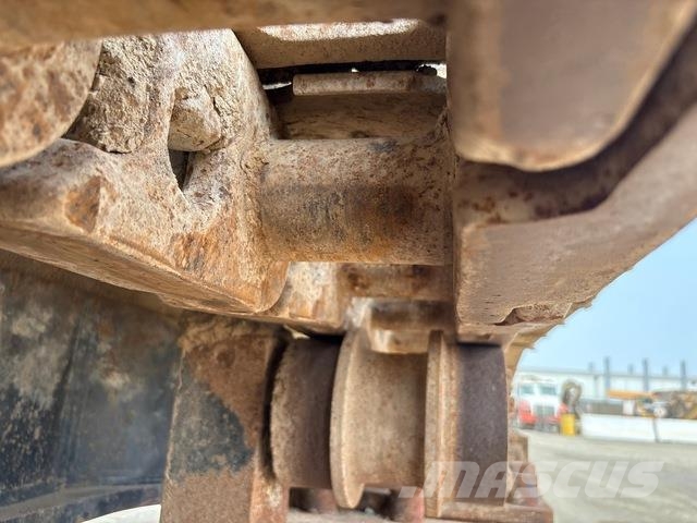 CAT 385B حفارات زحافة