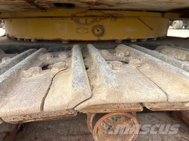 CAT 385B حفارات زحافة