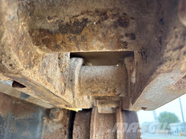 CAT 385B حفارات زحافة