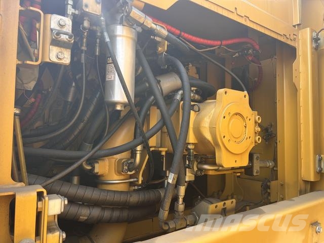 CAT 395 Beltegraver