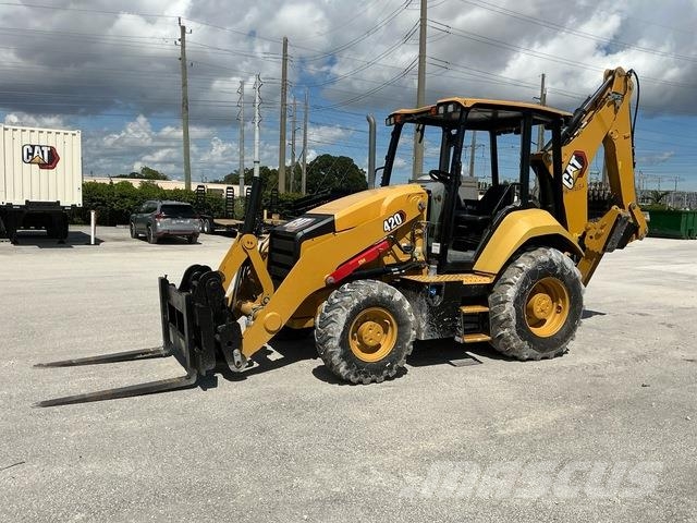 CAT 420 Tractopelle