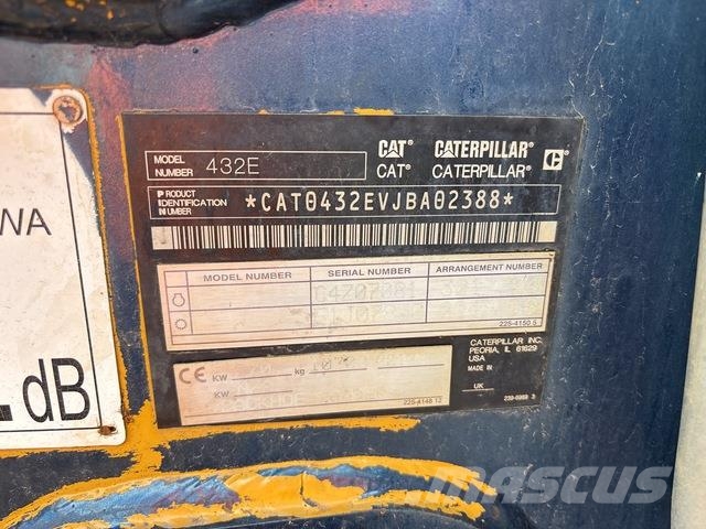 CAT 432E Rýpadlo-nakladače