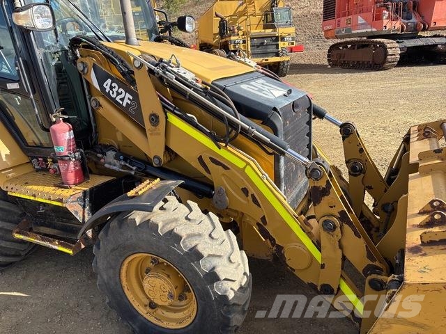 CAT 432F2 Tractopelle
