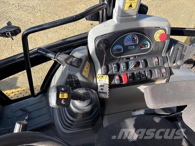 CAT 432F2 Tractopelle