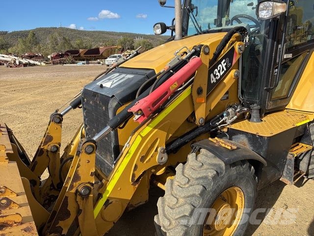 CAT 432F2 Tractopelle