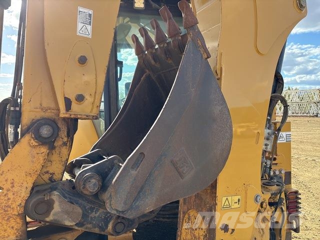 CAT 432F2 Tractopelle