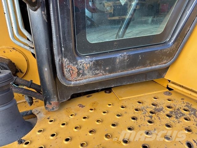 CAT 432F2 Tractopelle