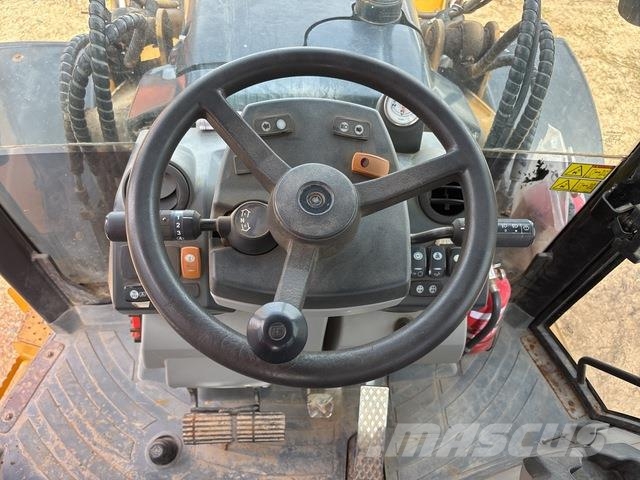 CAT 444E Tractopelle