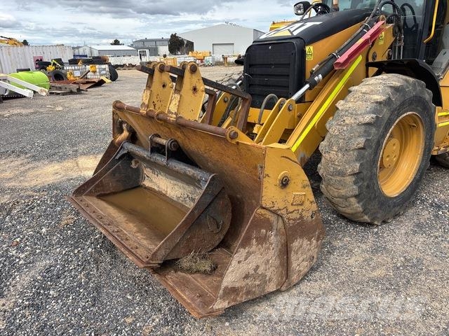 CAT 444E Tractopelle