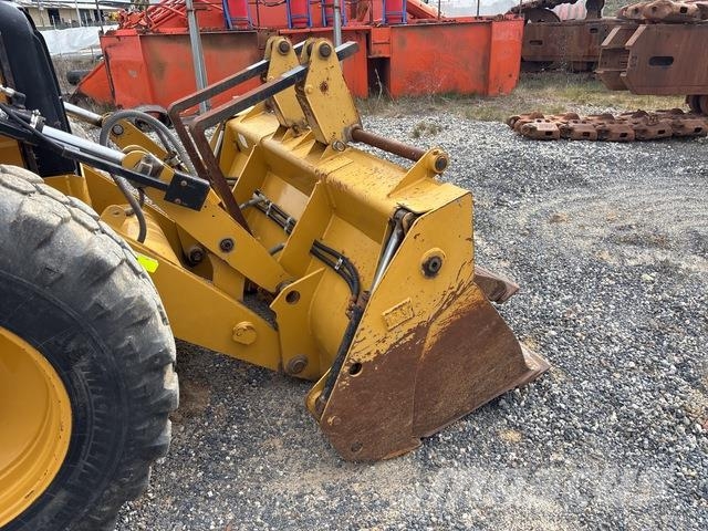 CAT 444E Tractopelle