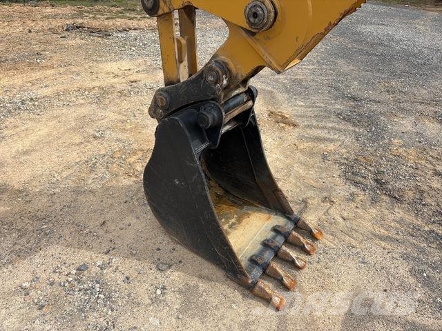 CAT 444E Tractopelle