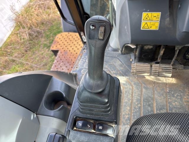 CAT 444E Graaf-laadcombinaties