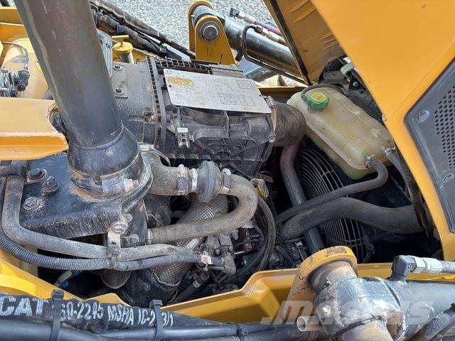CAT 444E Graaf-laadcombinaties