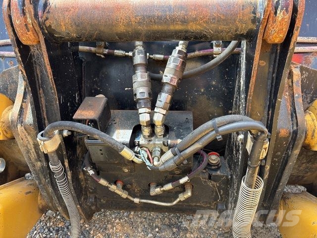 CAT 444E Graaf-laadcombinaties