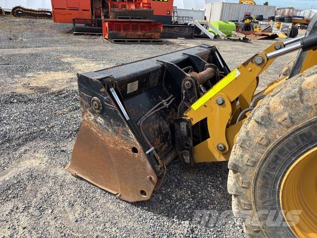 CAT 444E Graaf-laadcombinaties