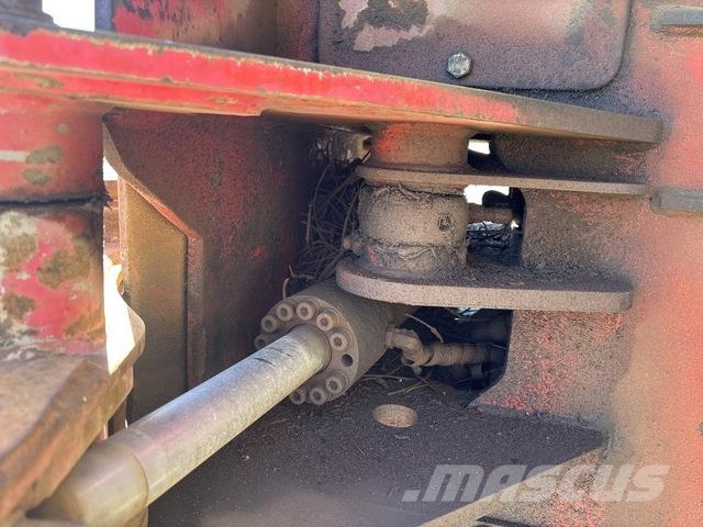 CAT 511 Feller bunchers