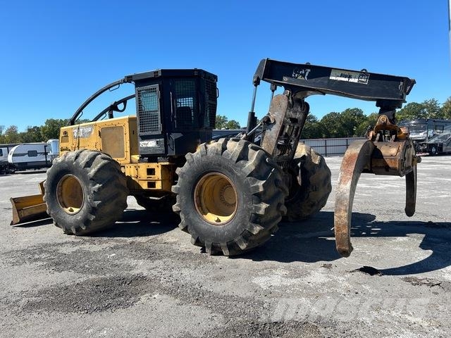 CAT 535D Skidders