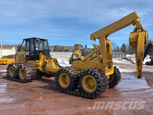 CAT 574 集材機