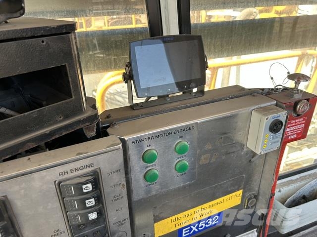 CAT 6060 Εκσκαφείς με ερπύστριες