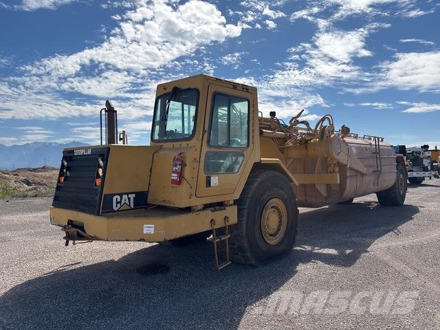CAT 615C II Tankvogne - vand
