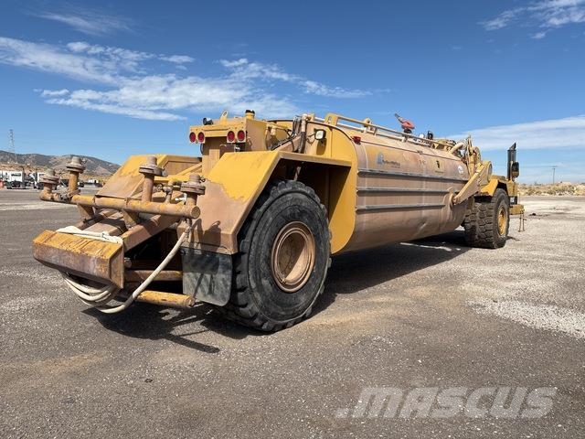 CAT 615C II Tankvogne - vand