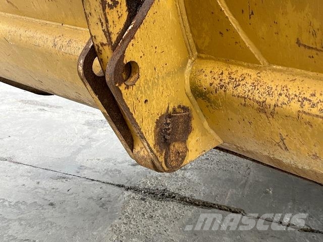 CAT 621F Ruspe
