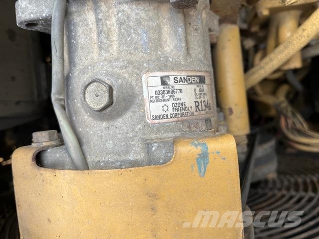 CAT 621F Ruspe
