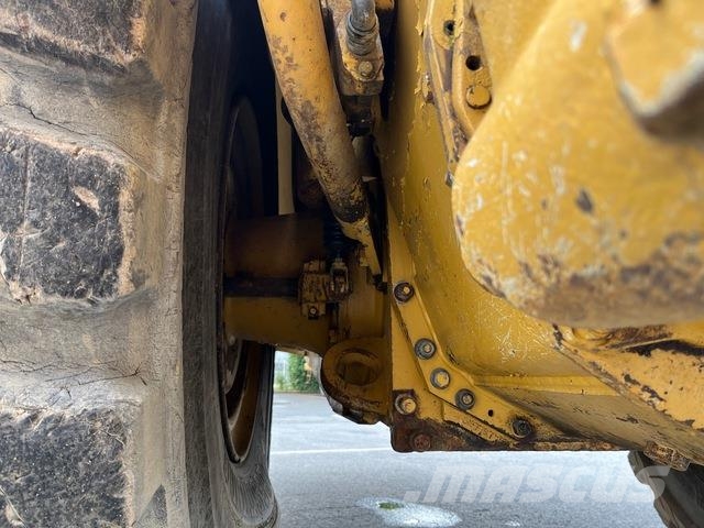 CAT 621F Ruspe
