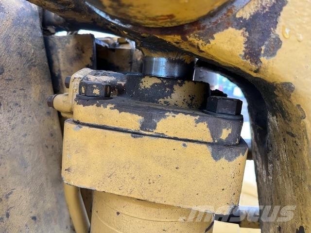 CAT 621F Ruspe
