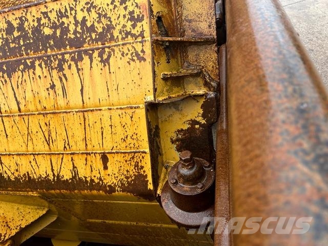 CAT 621F Ruspe
