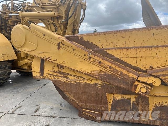 CAT 621F Ruspe